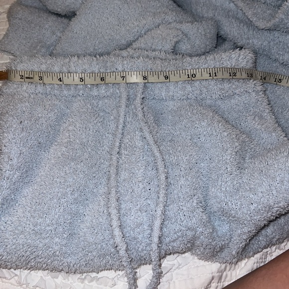 MESHKI Notched Hooded Fuzzy Cropped Sweater & sweatpants. Baby blue color XS set - Picture 15 of 17